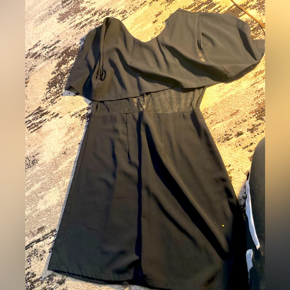 Black dress size large